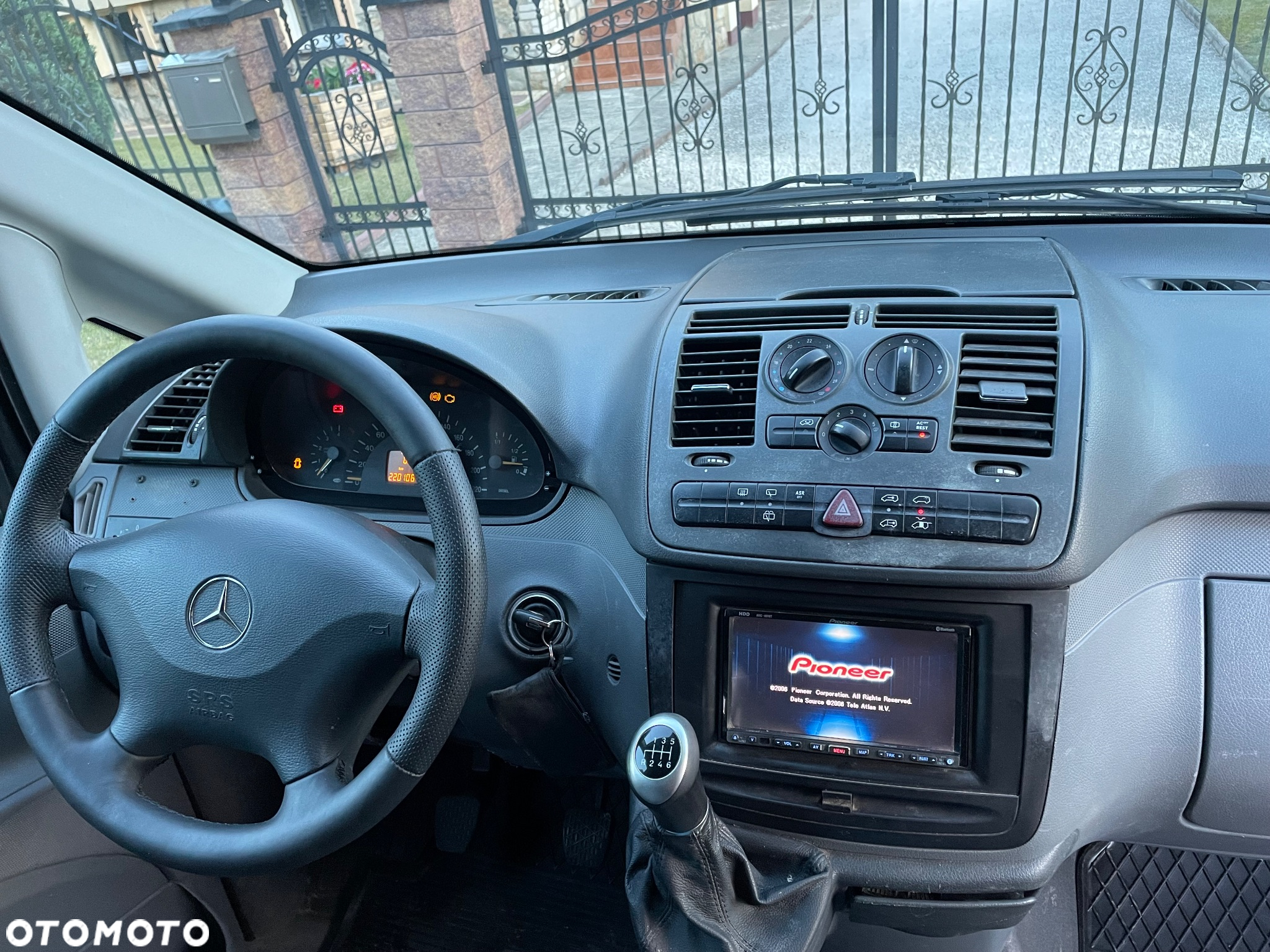 Mercedes-Benz Vito - 12