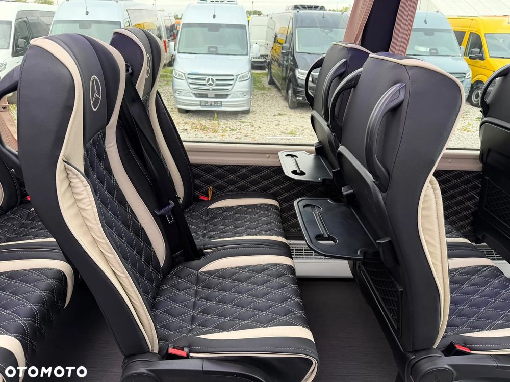 Mercedes-Benz Sprinter 519 - 25