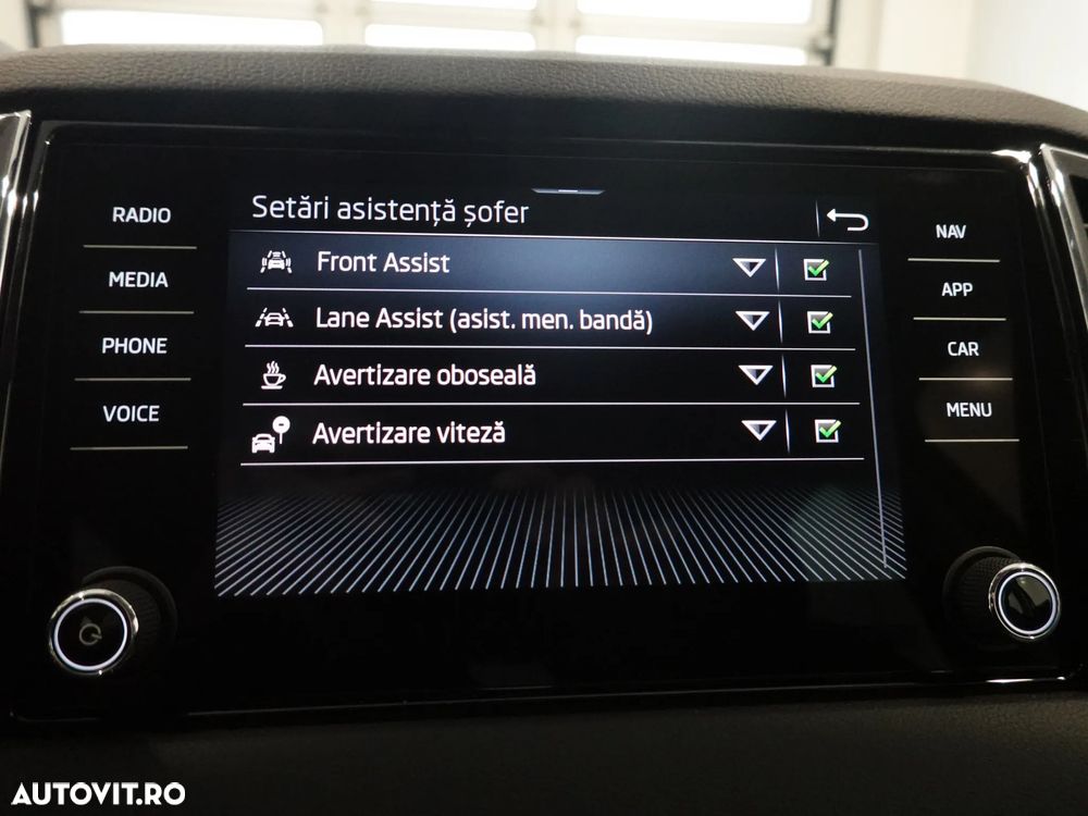 Skoda Karoq 1.5 TSI DSG Selection - 26