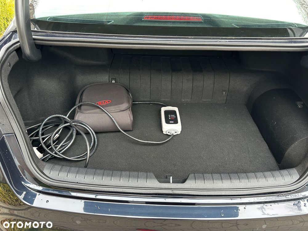 Kia Optima Sportagon 2.0 GDI Attract - 8