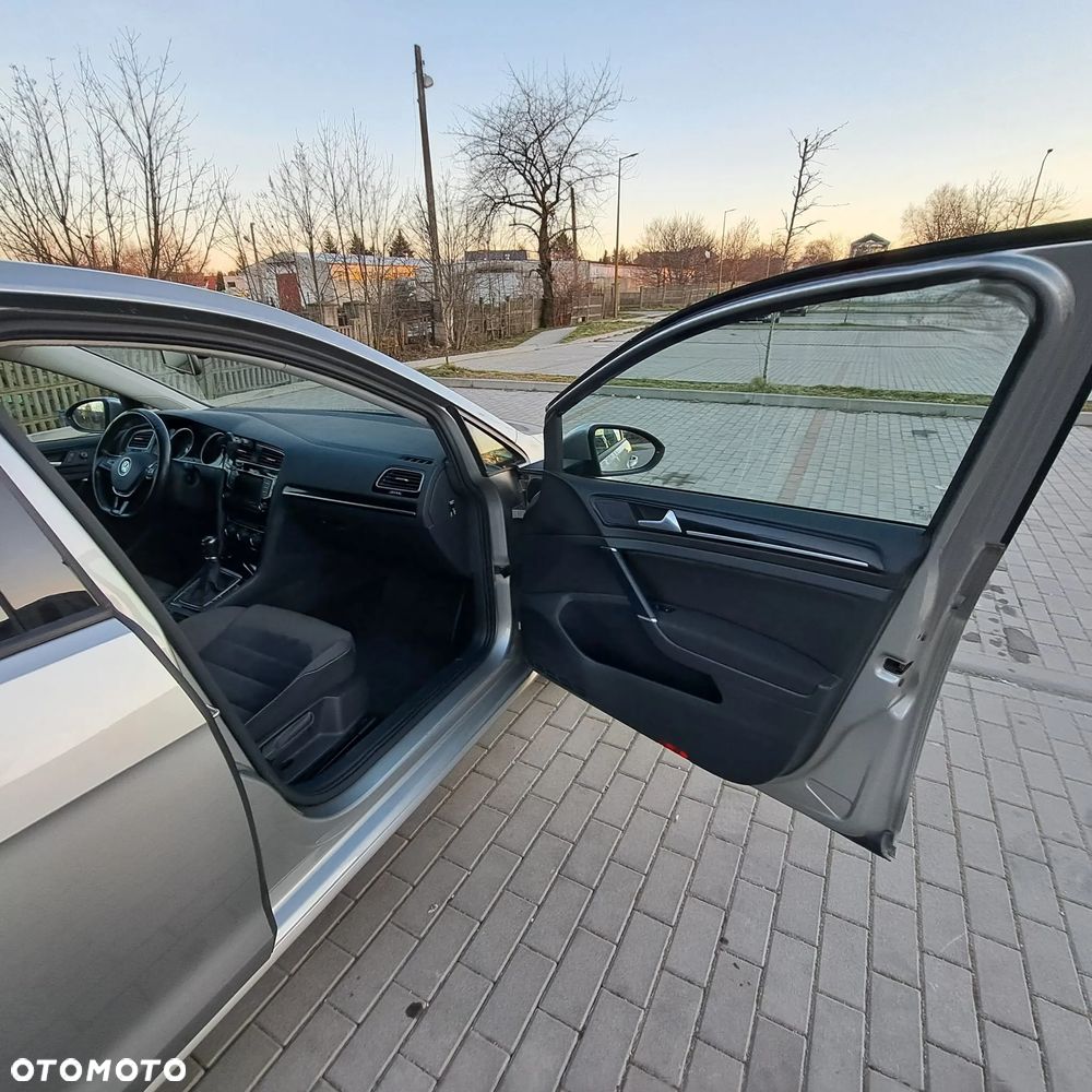 Volkswagen Golf 1.4 TSI BMT Highline - 16