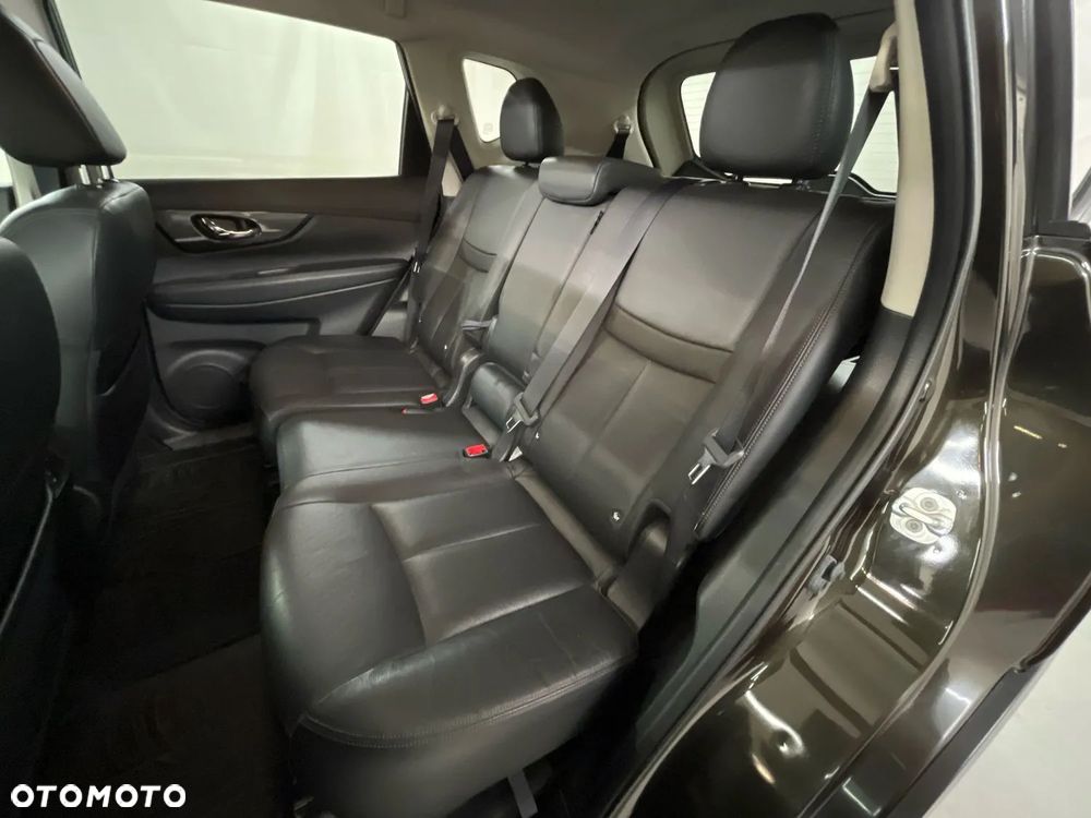 Nissan X-Trail - 11