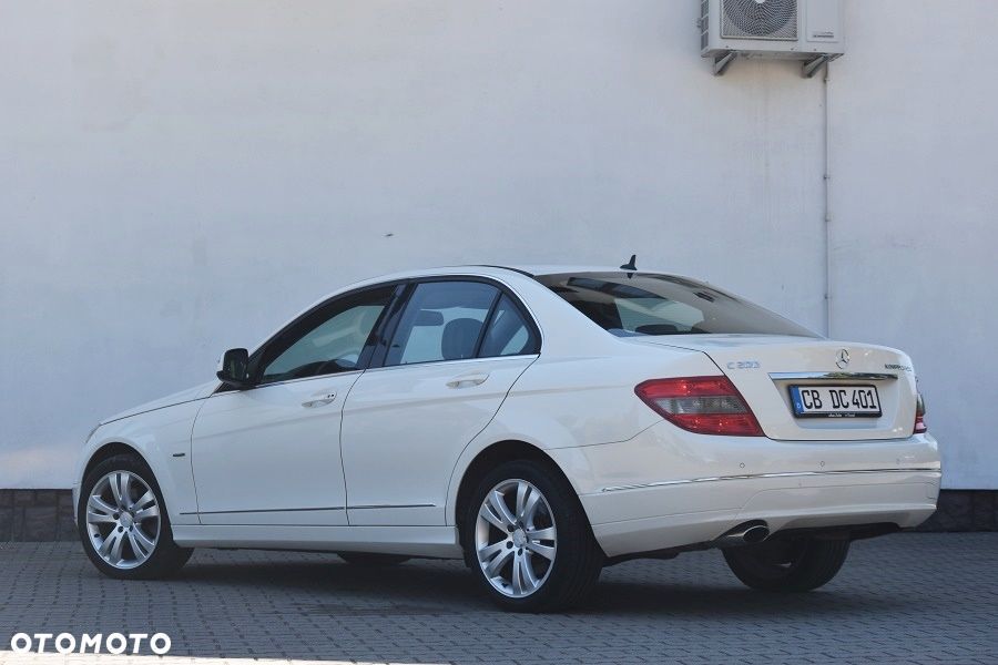 Mercedes-Benz Klasa C 200 Kompressor Automatik Avantgarde - 12