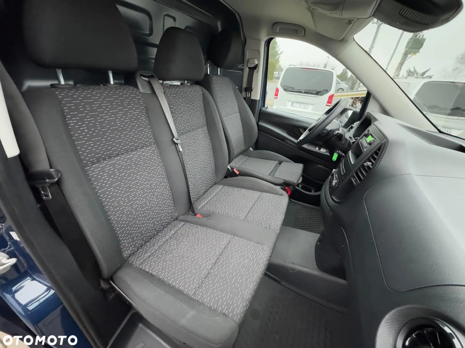 Mercedes-Benz VITO - 14