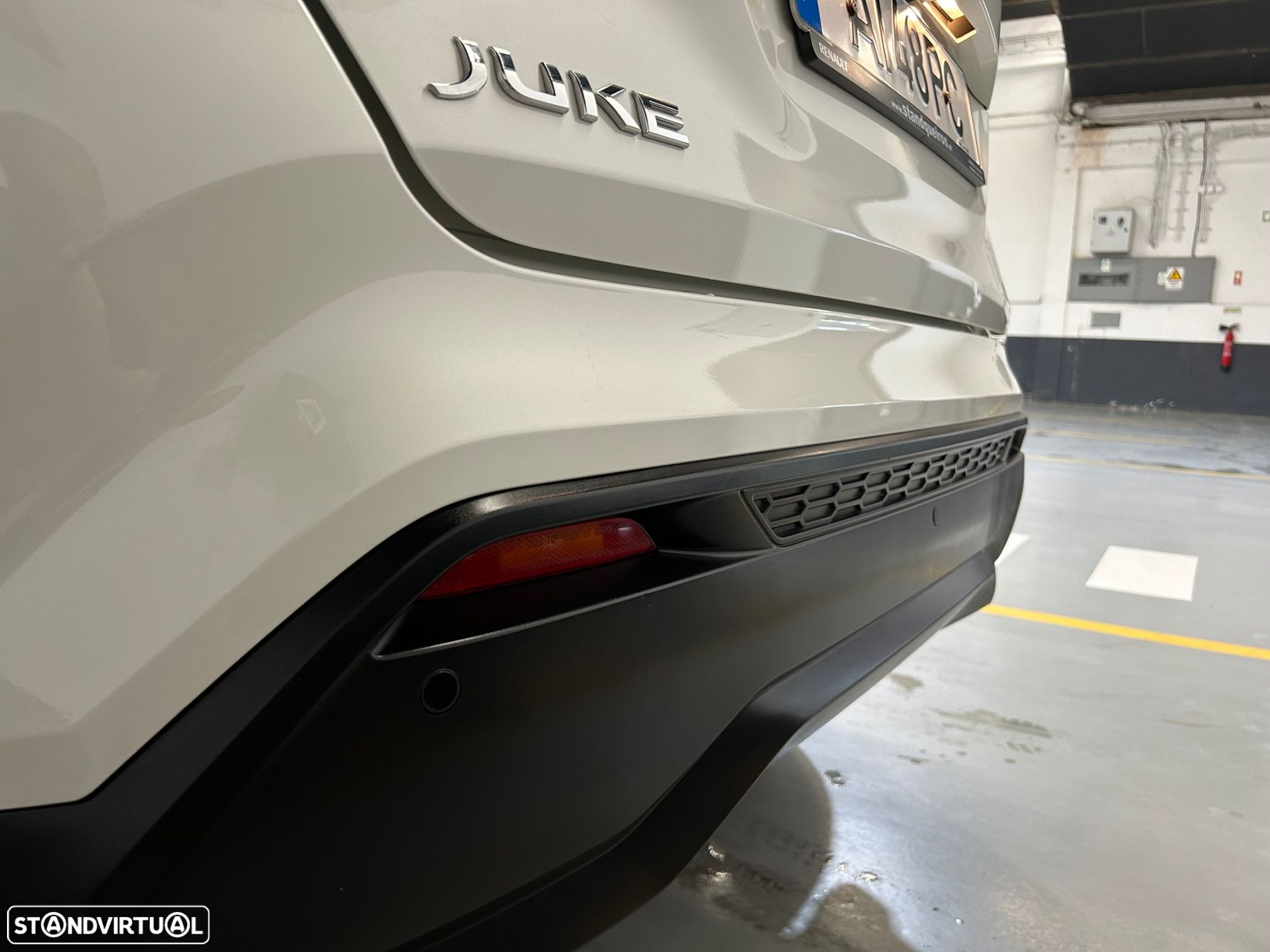 Nissan Juke 1.0 DIG-T N-Connecta - 15