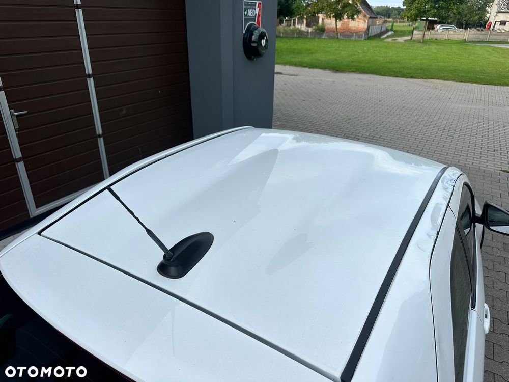 Toyota Aygo X S-CVT Play - 32