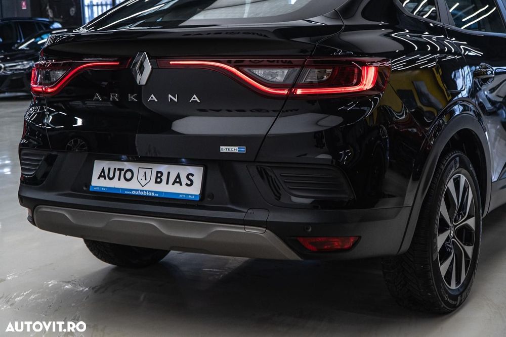 Renault Arkana E-TECH 145 INTENS - 13