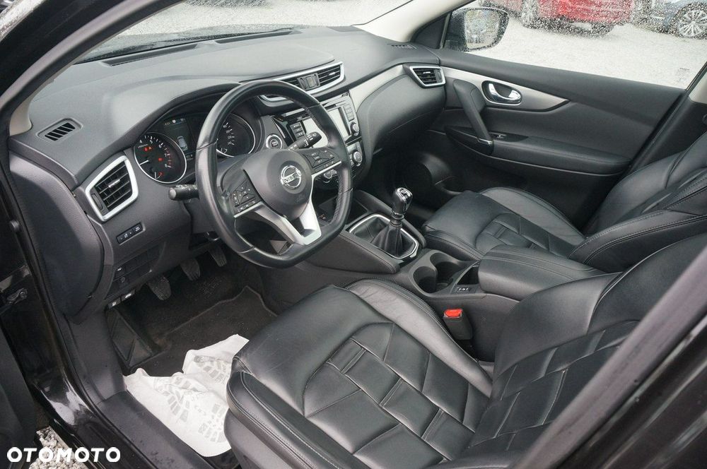 Nissan Qashqai 1.3 DIG-T Tekna EU6d - 20