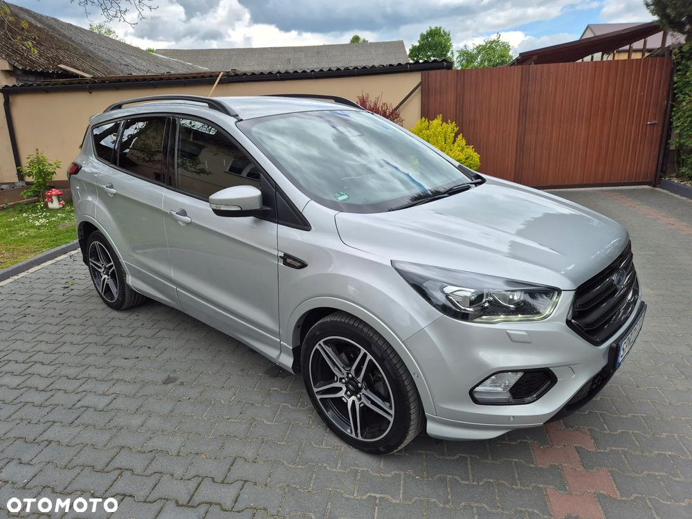 Ford Kuga 2.0 TDCi 4x4 ST-Line - 15