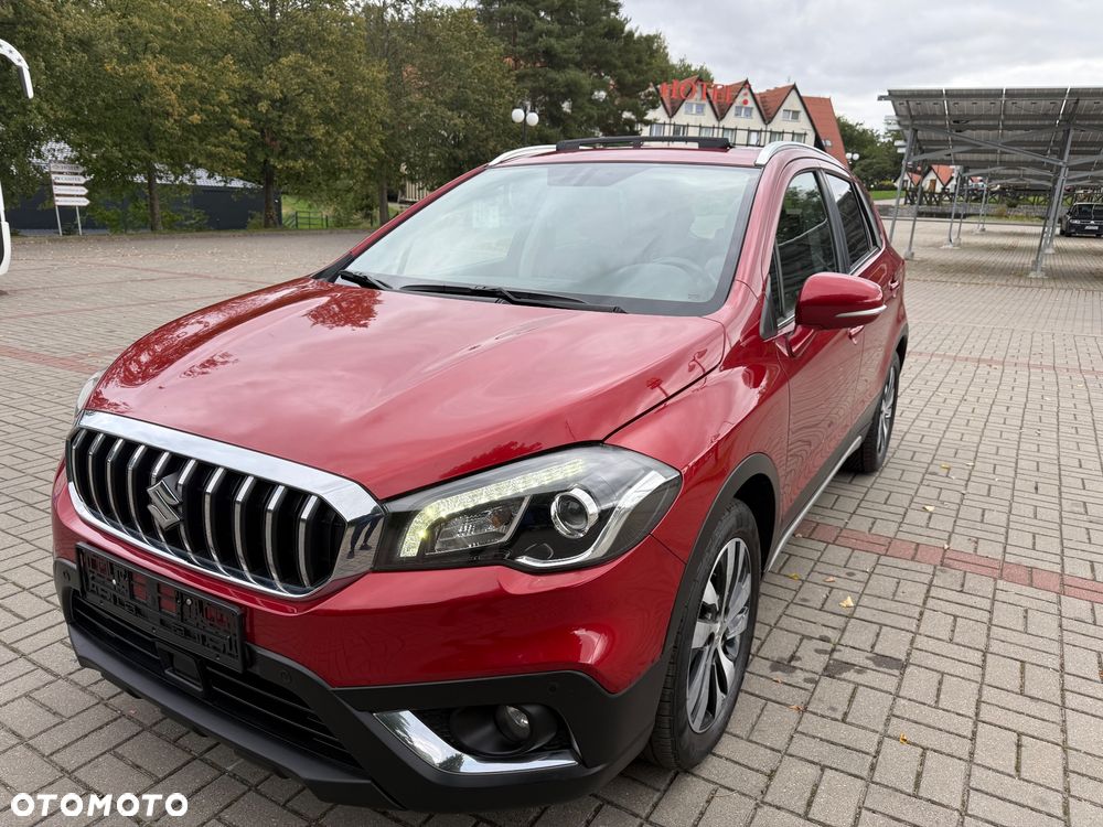 Suzuki SX4 S-Cross 1.4 T Elegance Sun 4WD - 1