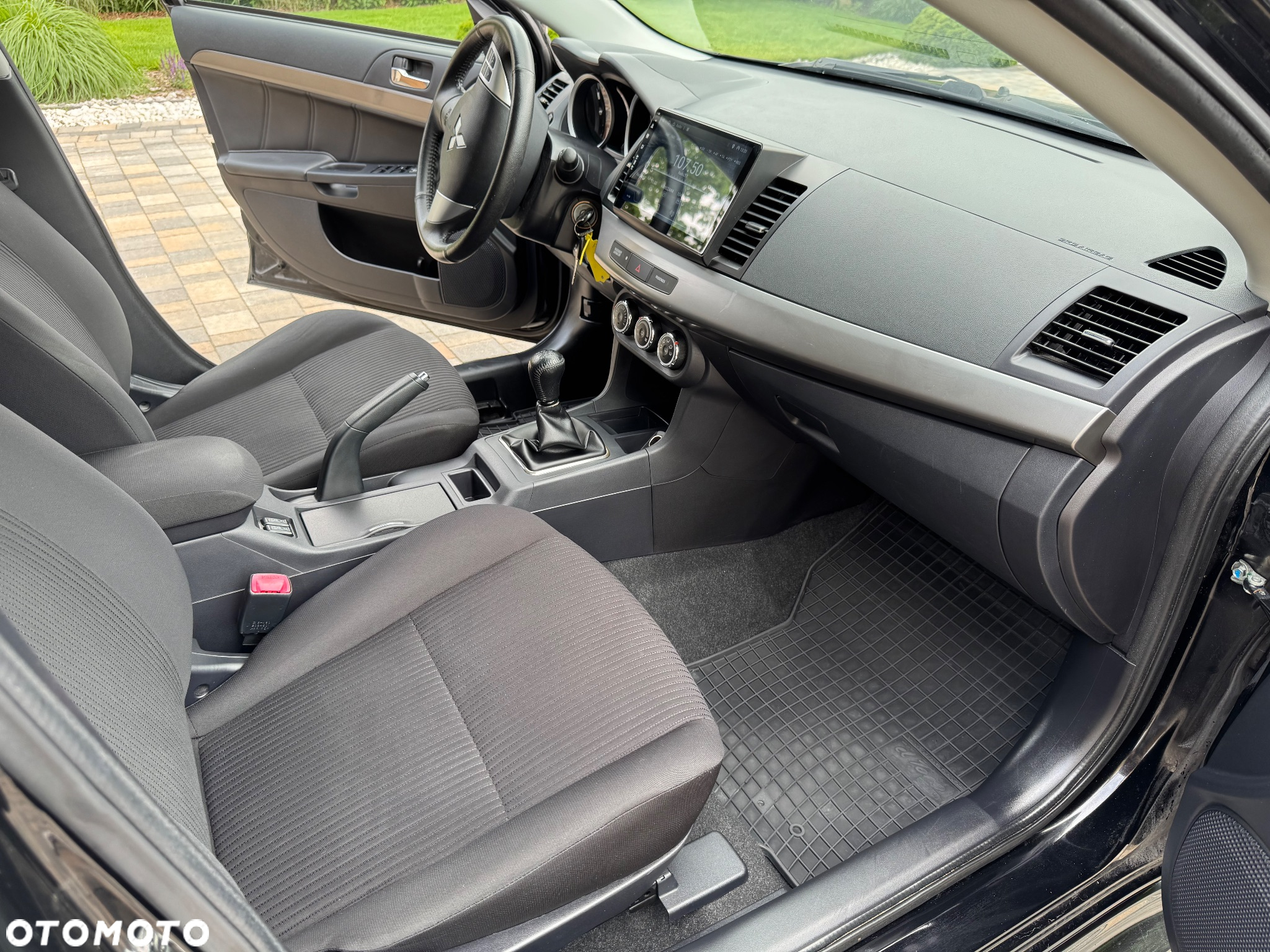 Mitsubishi Lancer 1.6 ClearTec Invite - 24