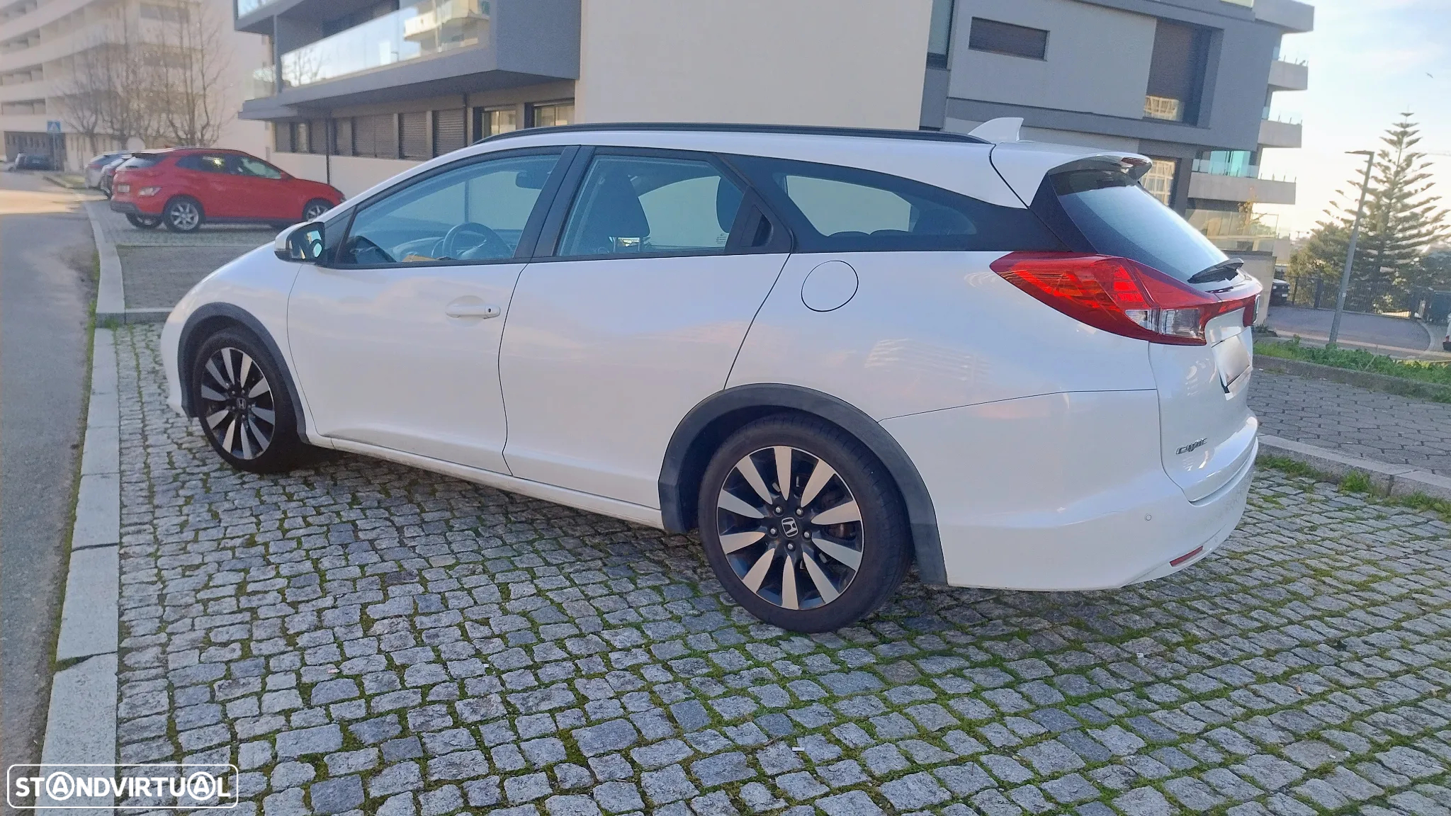 Honda Civic Tourer 1.6 i-DTEC Comfort - 9