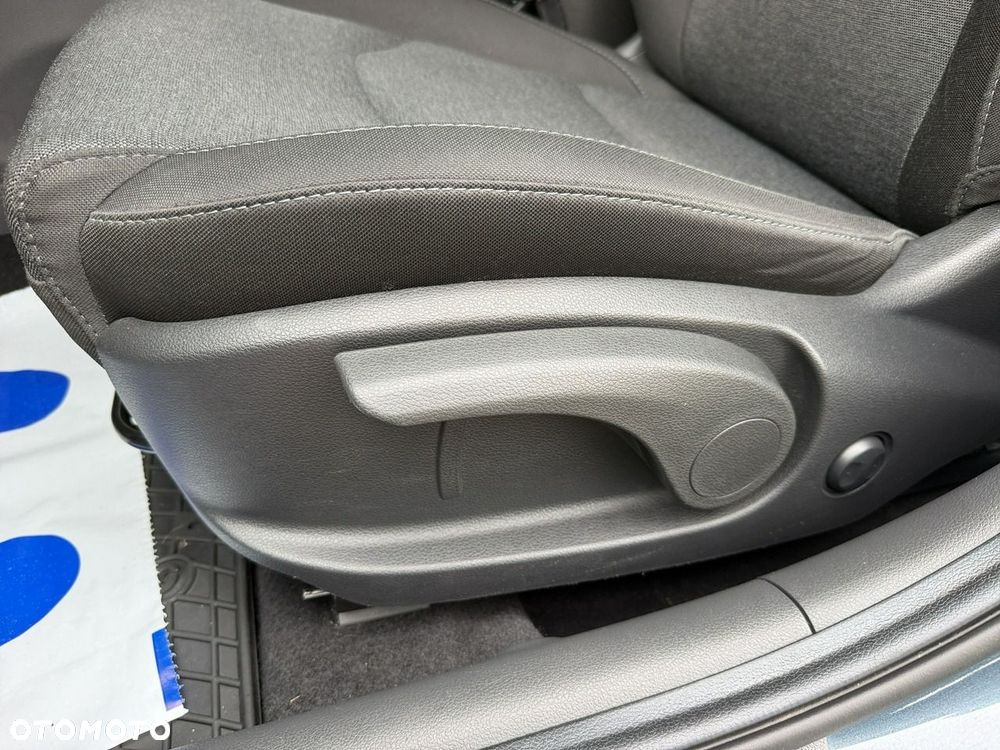 Hyundai i30 - 16