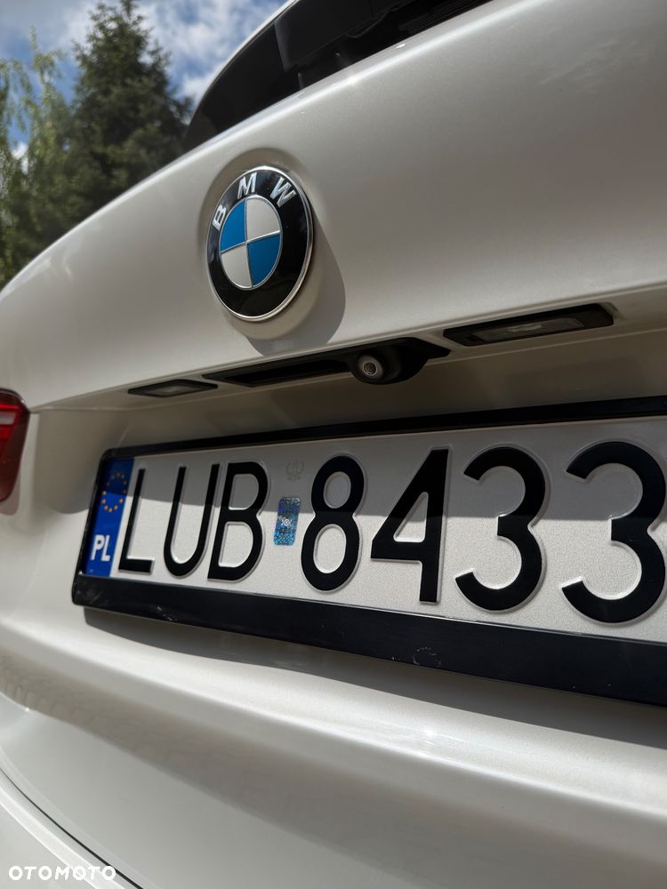 BMW X1 - 15