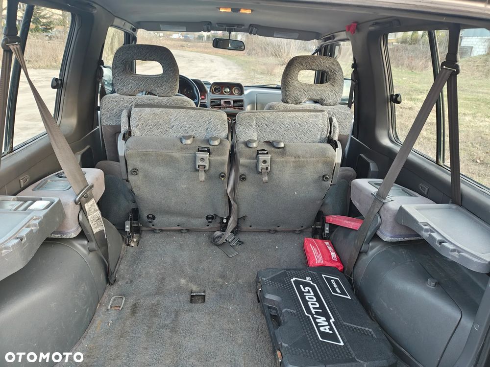 Mitsubishi Pajero 2.8 TD GLS 4os - 14