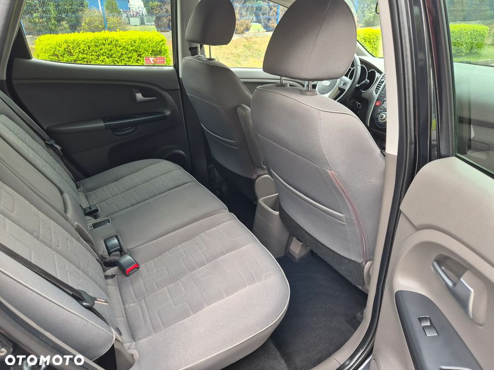 Kia Venga 1.6 M - 9