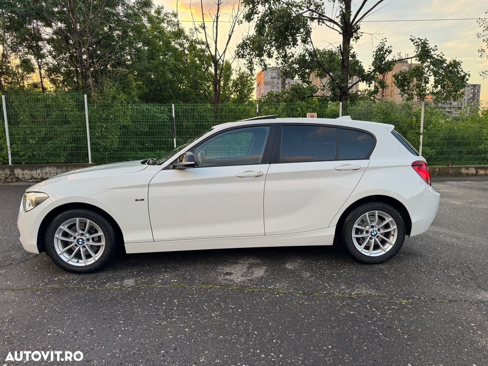 BMW Seria 1 120d Sport Line - 11