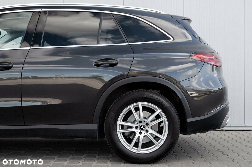 Mercedes-Benz GLC - 14