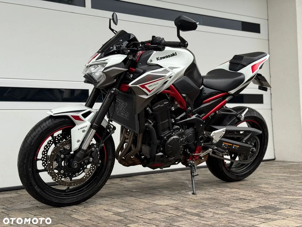 Kawasaki Z 900 - 7