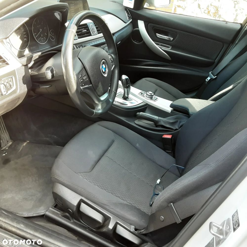 BMW Seria 3 - 30