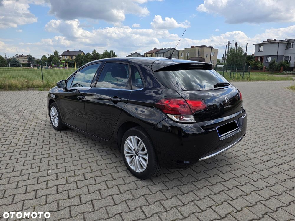 Citroën C4 BlueHDi 120 Stop&Start EAT6 Selection - 19