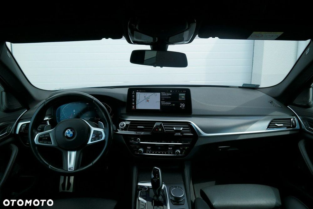 BMW Seria 5 - 16