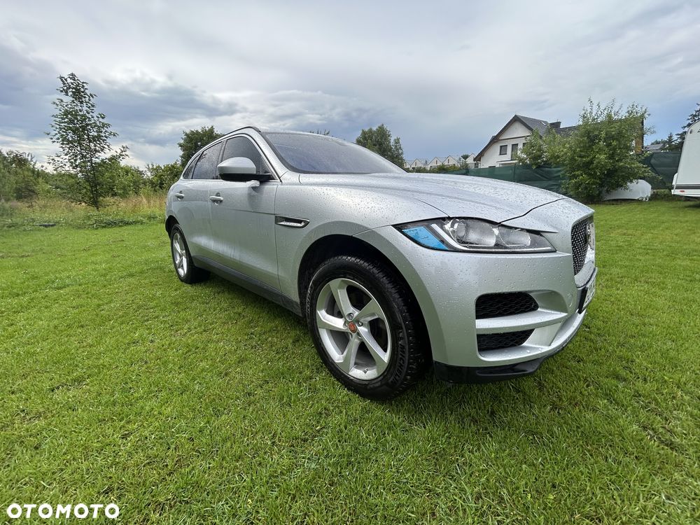 Jaguar F-Pace 2.0 i4P AWD Prestige - 2