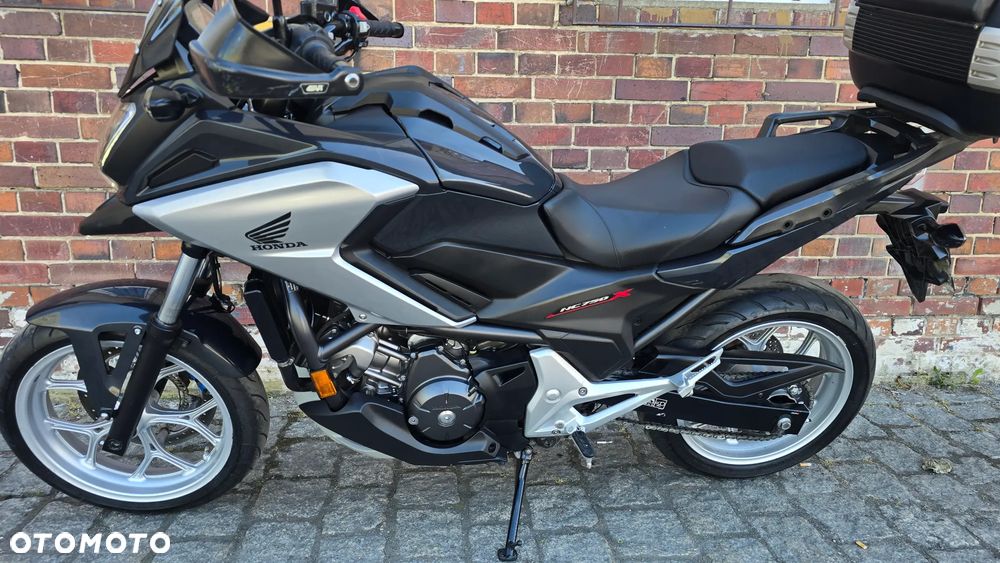Honda NC - 5