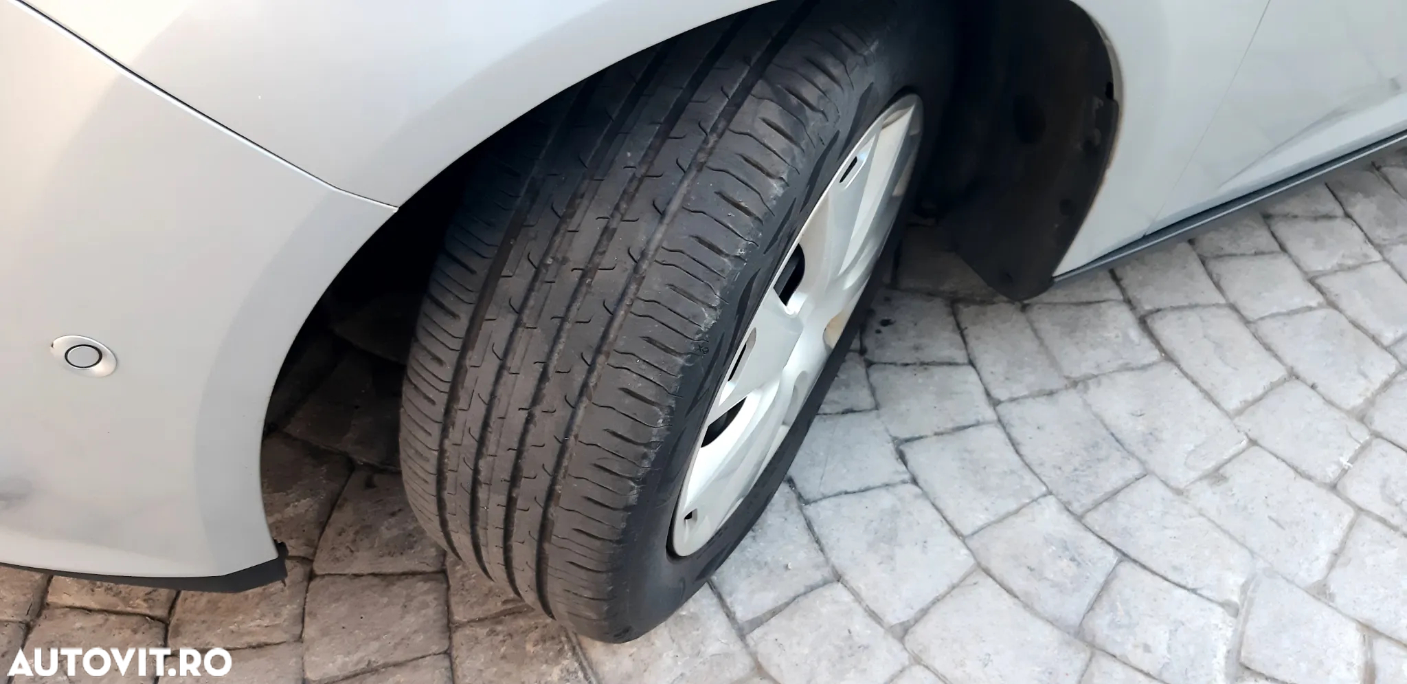 Ford Focus 1.6 Ti-VCT Sport - 10