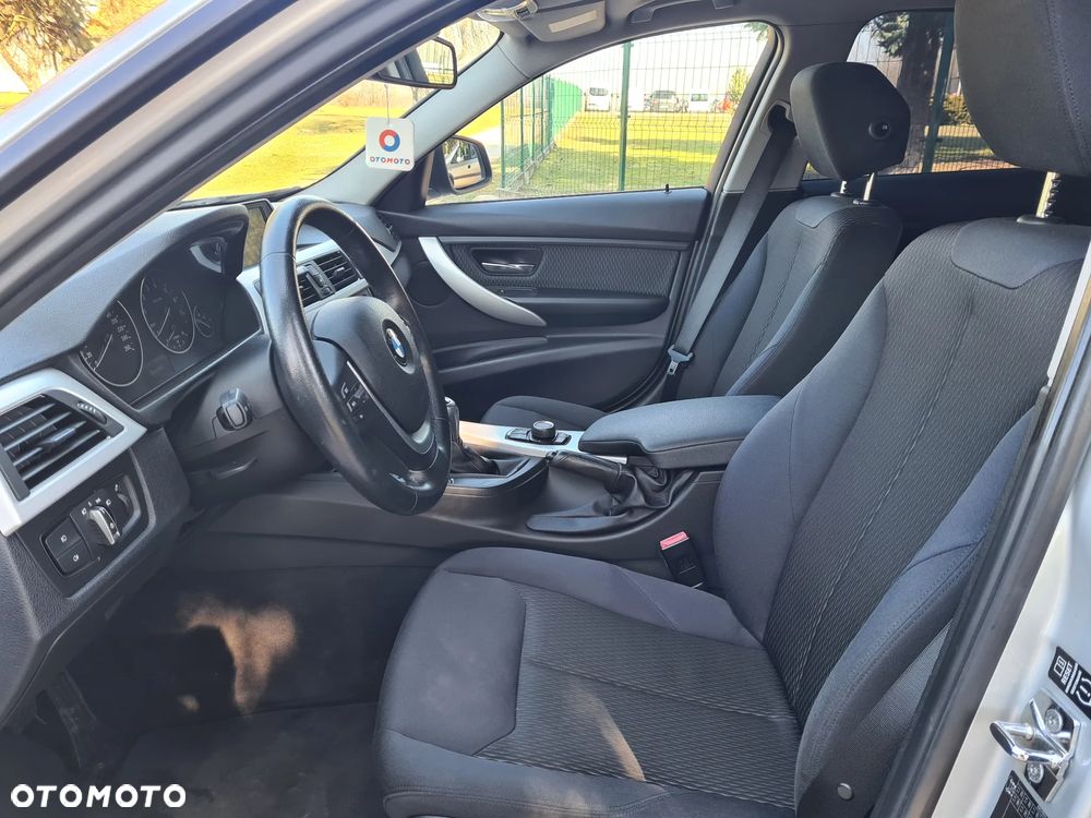 BMW Seria 3 - 4
