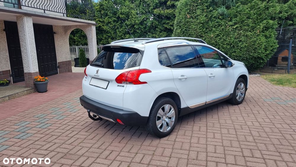 Peugeot 2008 - 7