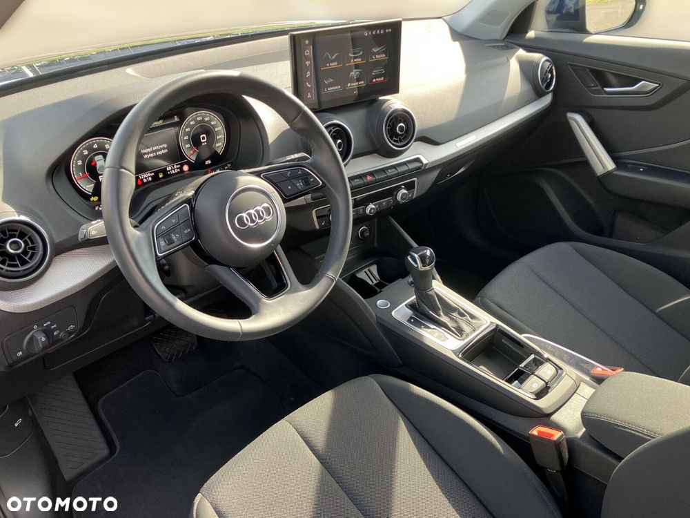 Audi Q2 - 10