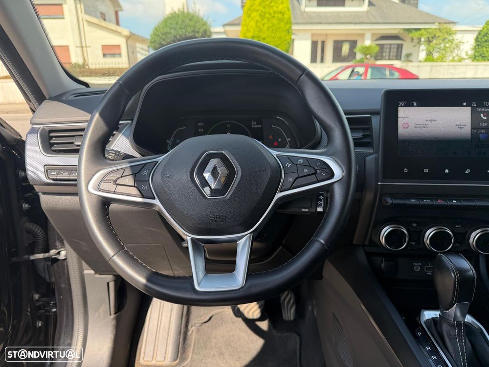 Renault Arkana 1.6 E-Tech Business - 11