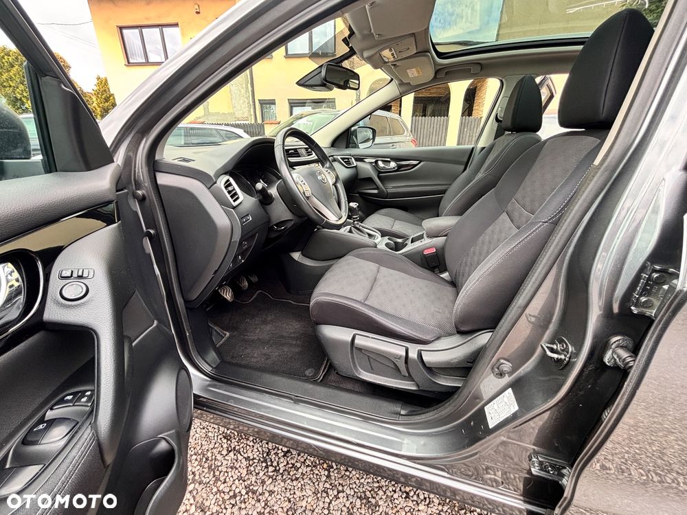 Nissan Qashqai 1.6 DIG-T N-Connecta - 12