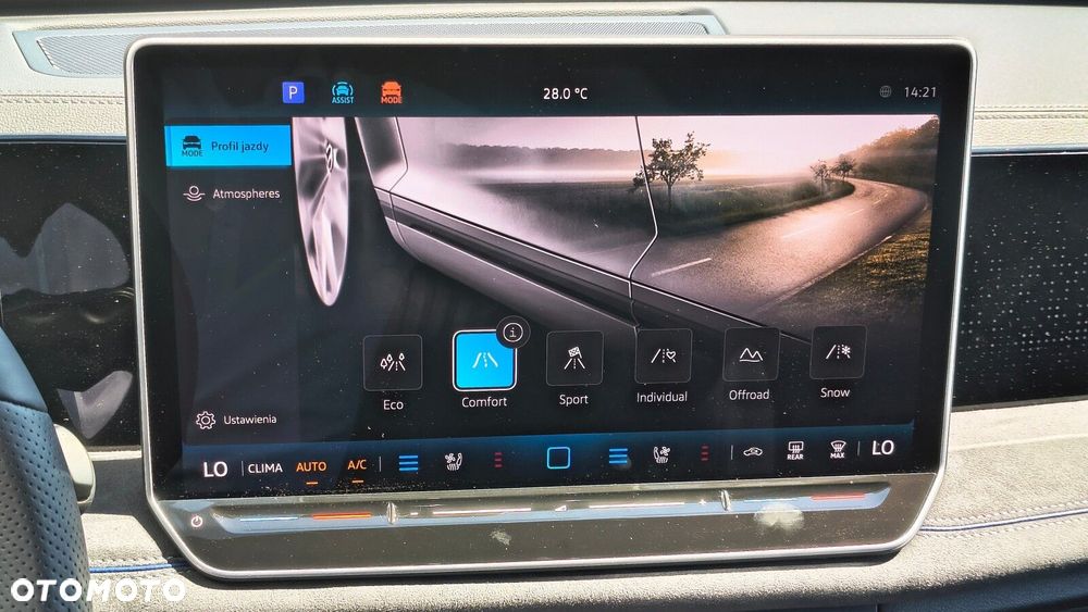 Volkswagen Tiguan - 27