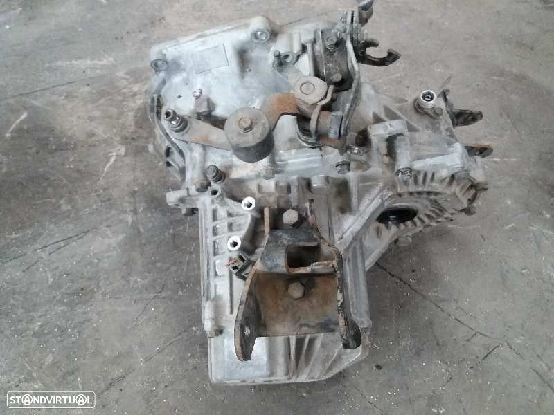 CAIXA VELOCIDADES HYUNDAI LANTRA II BREAK FAMILIAR 1995 - 3