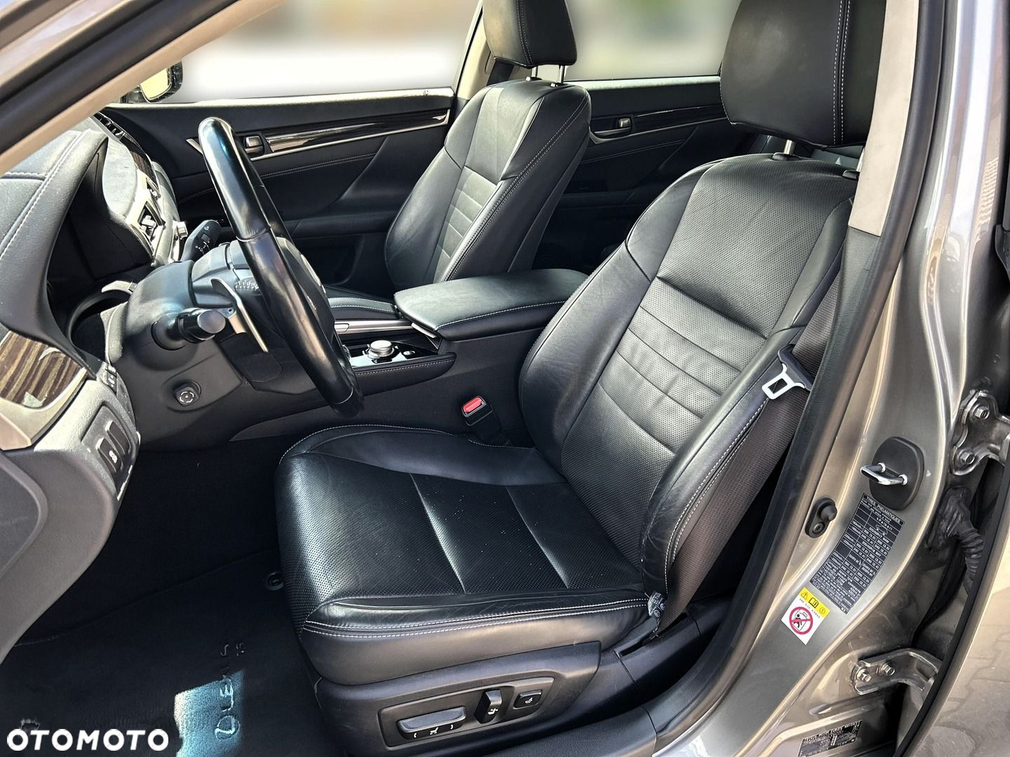 Lexus GS - 21