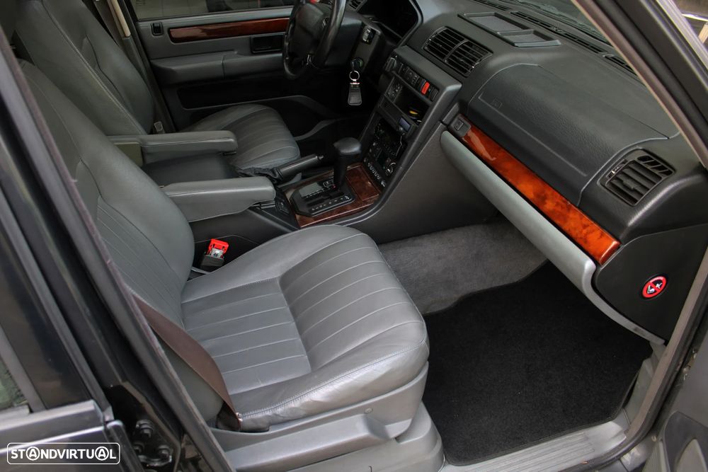 Land Rover Range Rover - 30