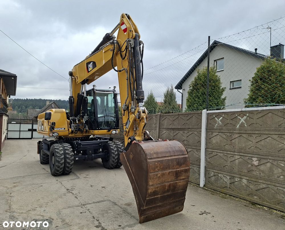 Caterpillar CAT M 318 D - 13