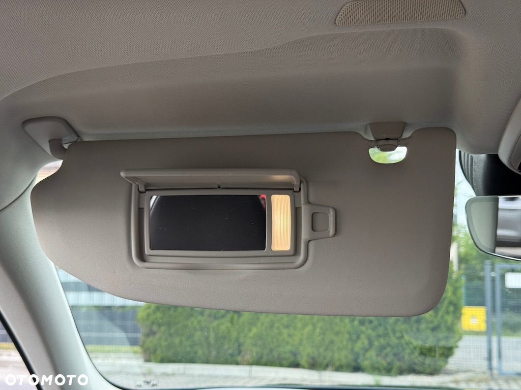 Volvo XC 60 D4 Geartronic Momentum Pro - 23