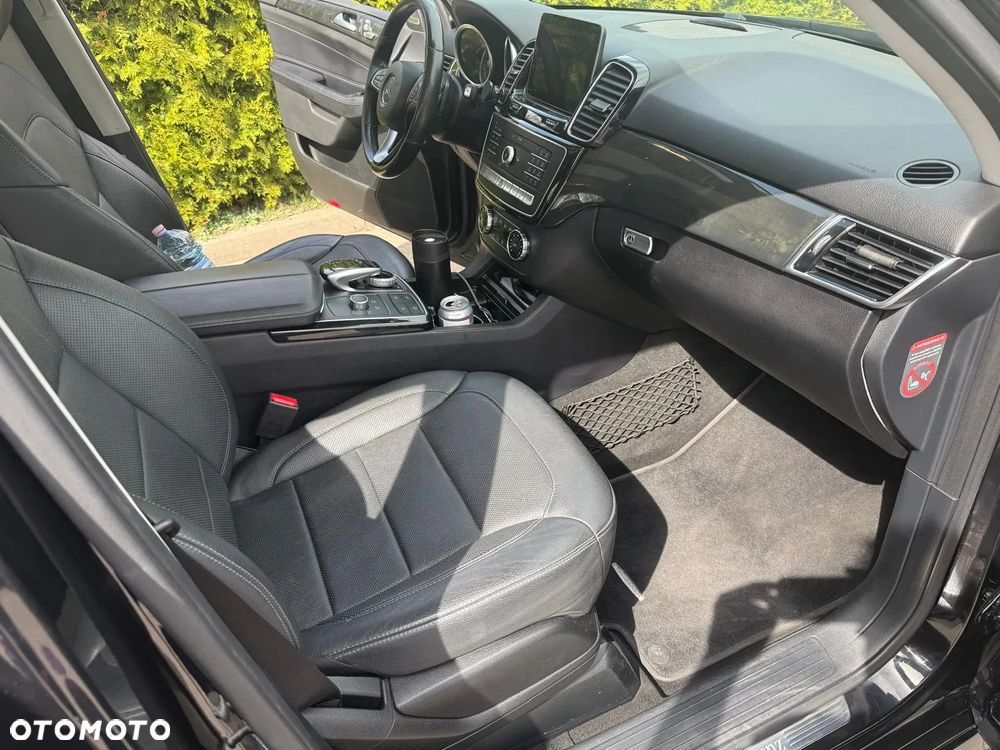 Mercedes-Benz GLE 350 d 4-Matic - 16