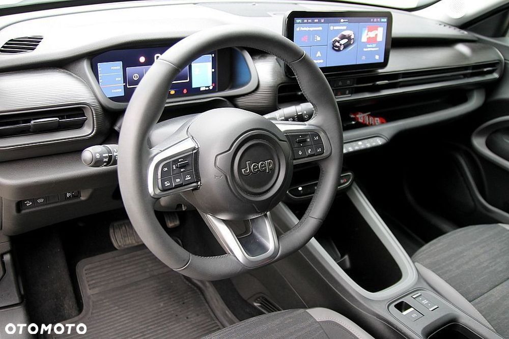 Jeep Avenger 54kWh Longitude - 4