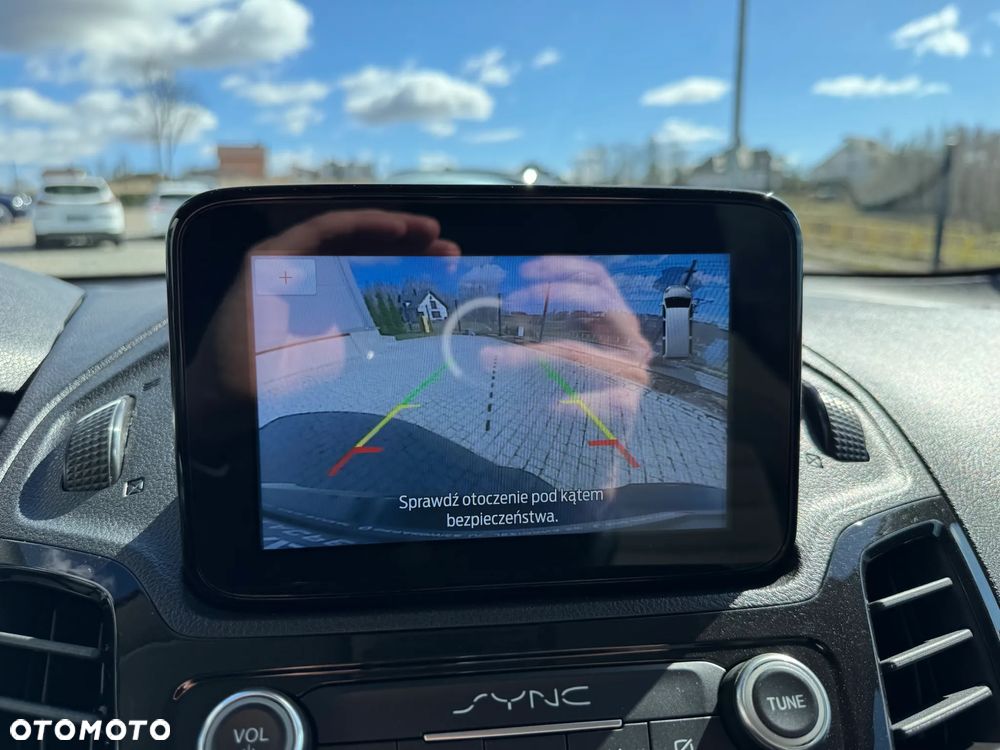 Ford Tourneo Connect Grand ver-2-0-tdci-st--line-powershift - 23