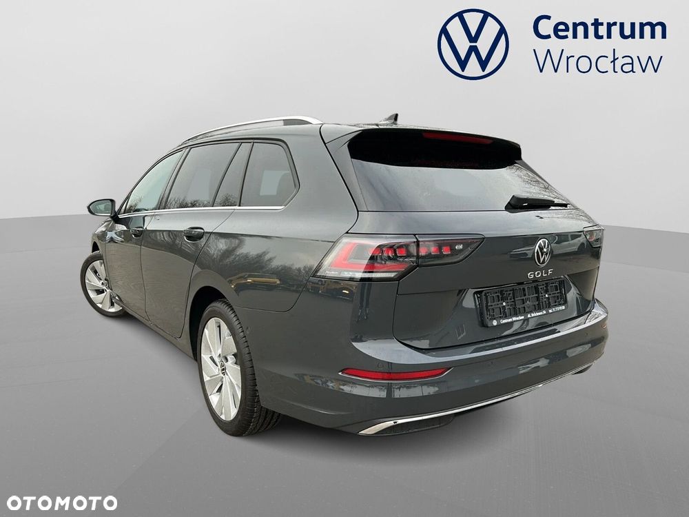 Volkswagen Golf Variant - 8