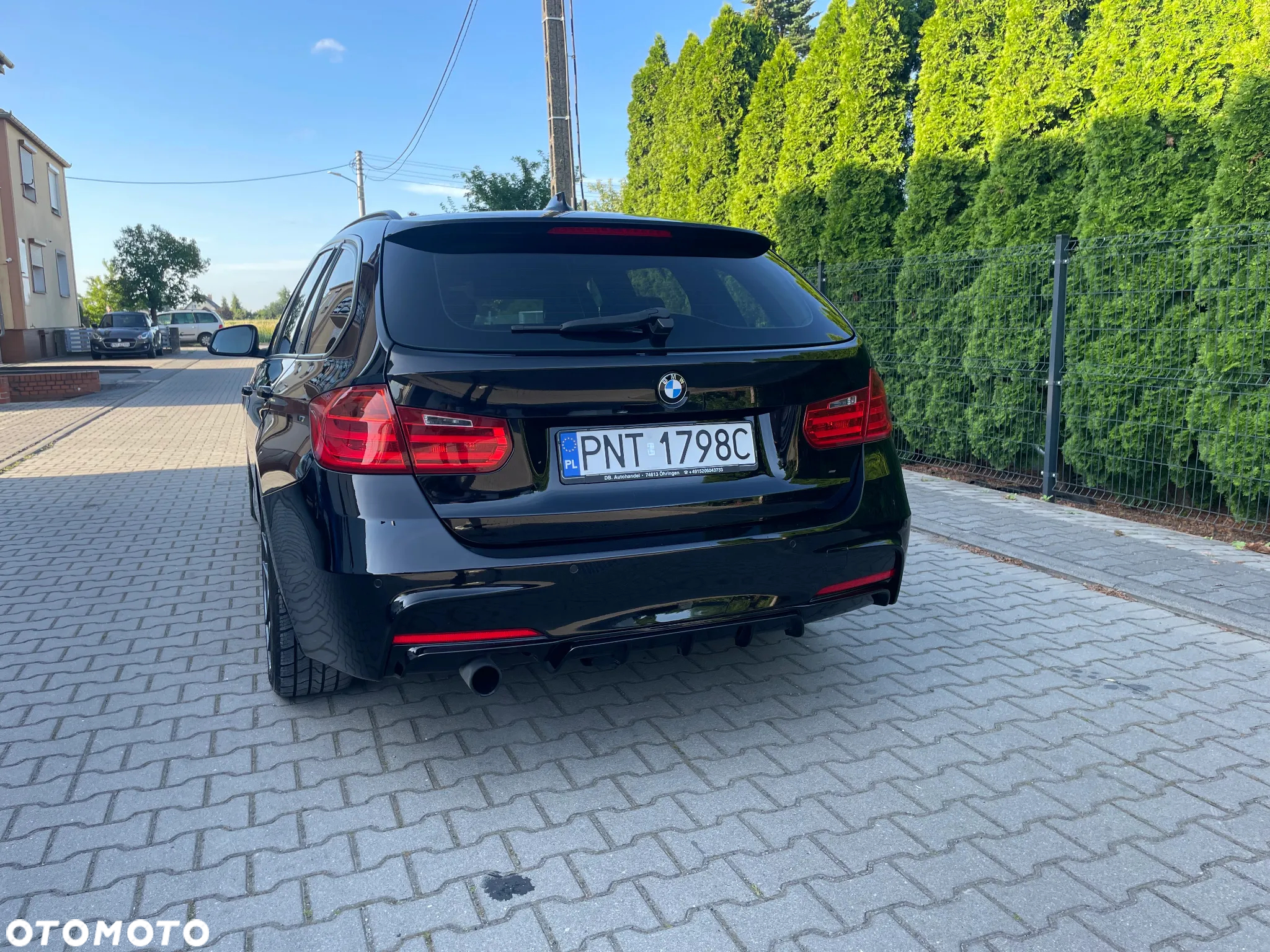 BMW Seria 3 320i - 12