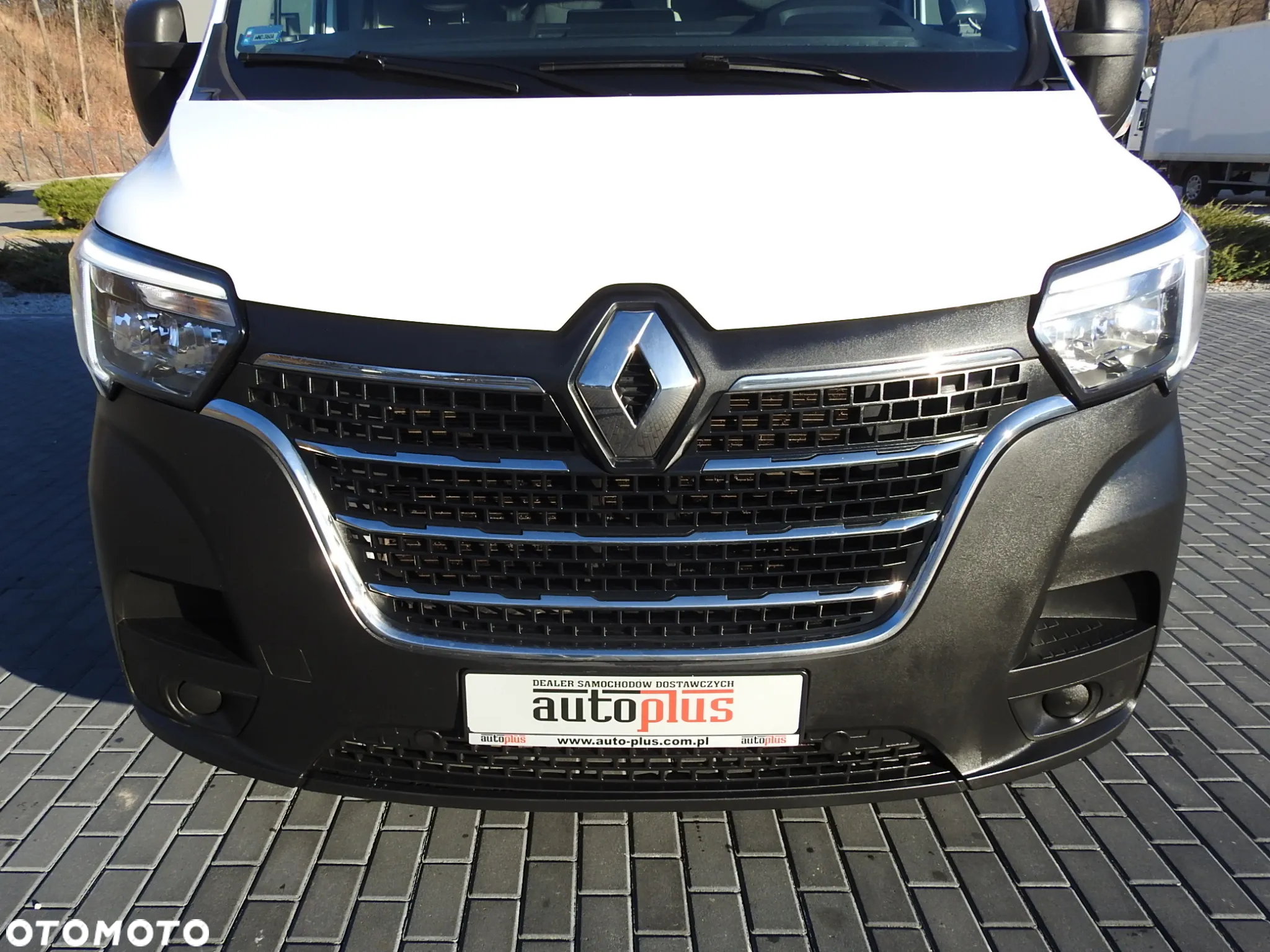 Renault MASTER FURGON CHŁODNIA -5*C FUNKCJA GRZANIA ZASILANIE 230V KLIMATYZACJA LEDY 135KM [ 894384 ] - 16