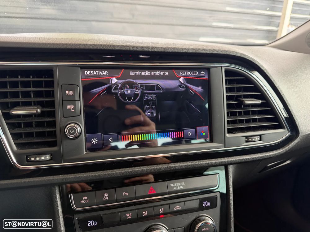 SEAT Leon ST 2.0 TDI FR DSG - 22