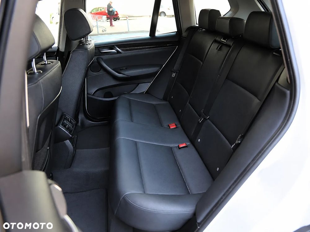 BMW X3 xDrive28i Sport-Aut Advantage - 15