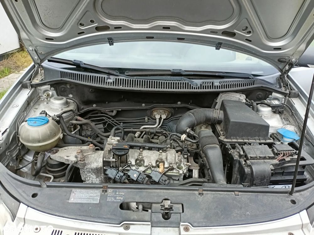 Volkswagen Polo - 10