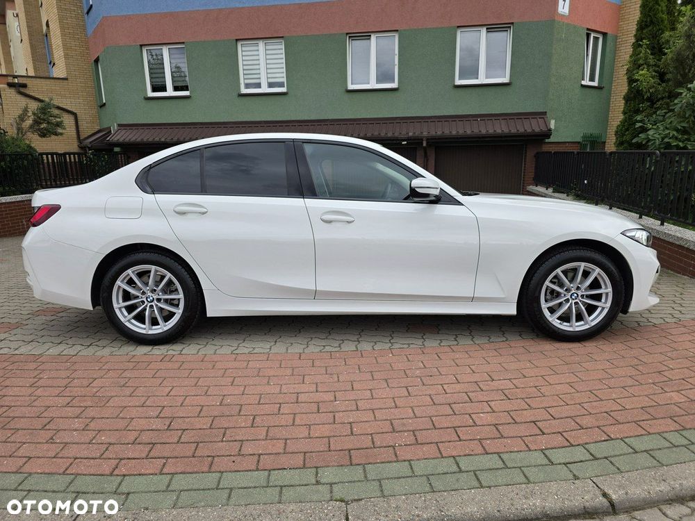 BMW Seria 3 318i Advantage sport - 20